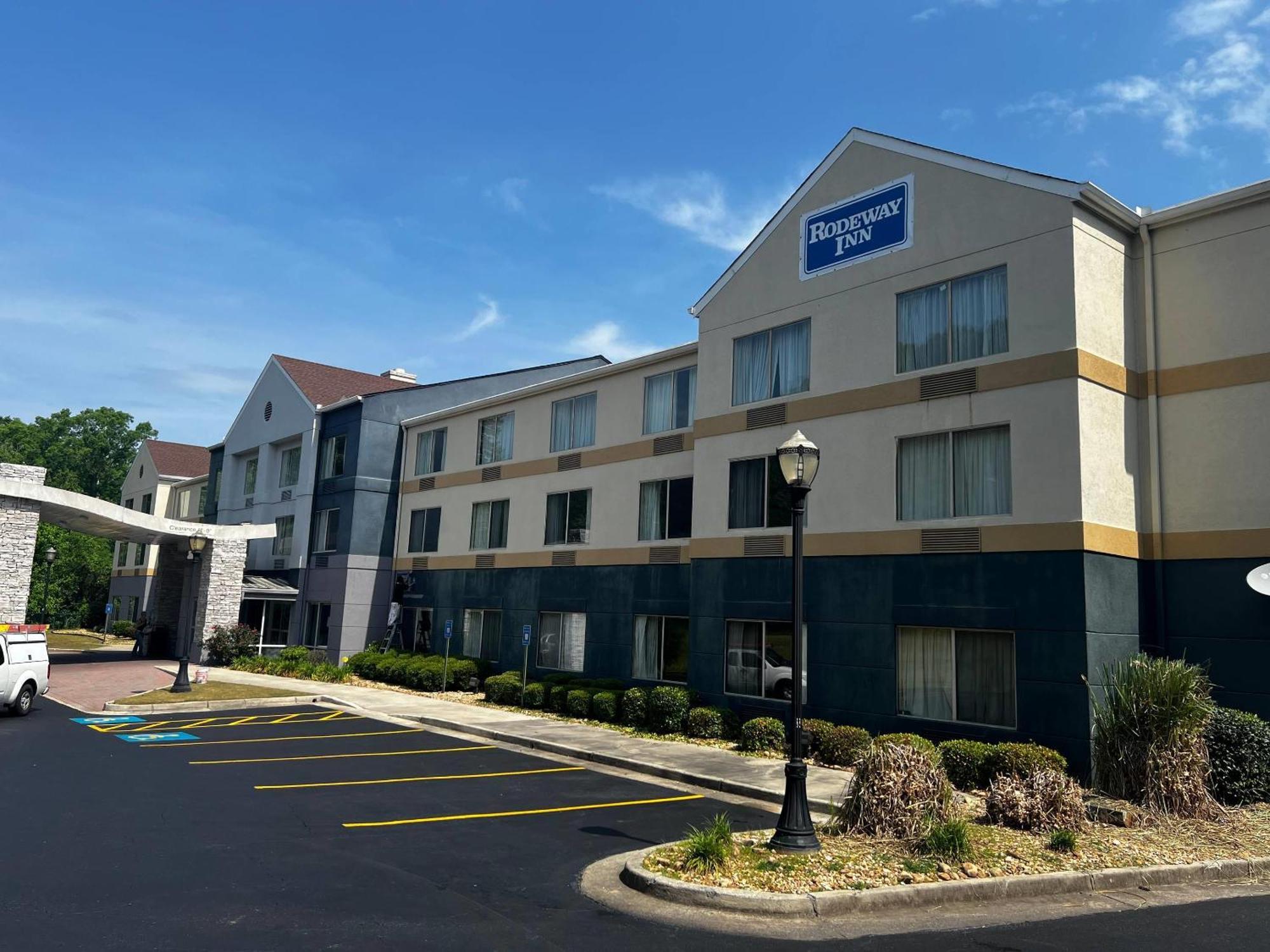 Rodeway Inn メイコン エクステリア 写真