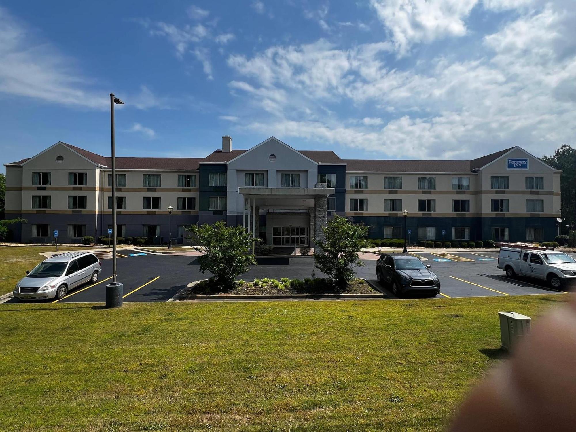 Rodeway Inn メイコン エクステリア 写真